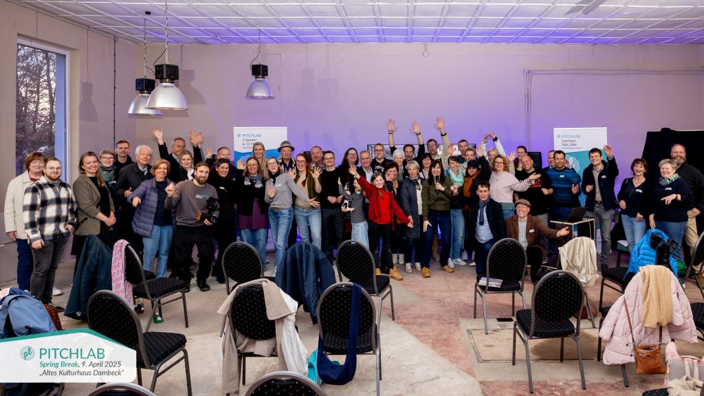 Netzwerken am und im alten Kulturhaus Dambeck